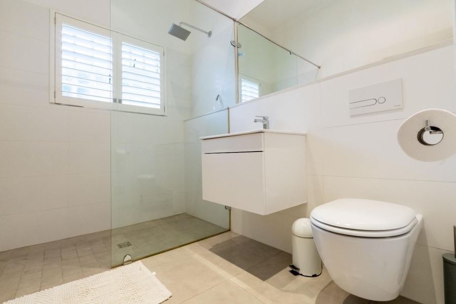 To Let 4 Bedroom Property for Rent in Franschhoek Western Cape